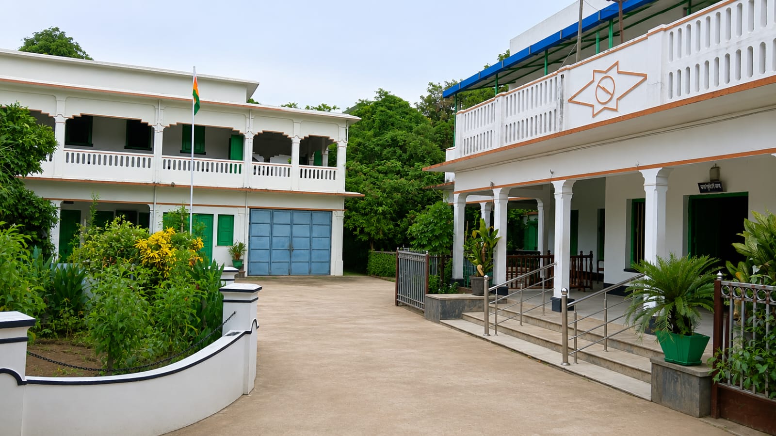 Vivek Bitan Inside